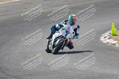 media/Oct-15-2022-TrackXperience (Sat) [[8f70b8b0be]]/Group 2/session 2 turn 3 and 4/